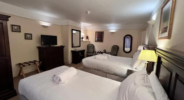 Двухместный номер Superior The Royal Lion Hotel
