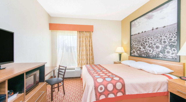 Super 8 Wichita South, Boek Hotel Hotels in Wichita met ontbijt, Ontbijt