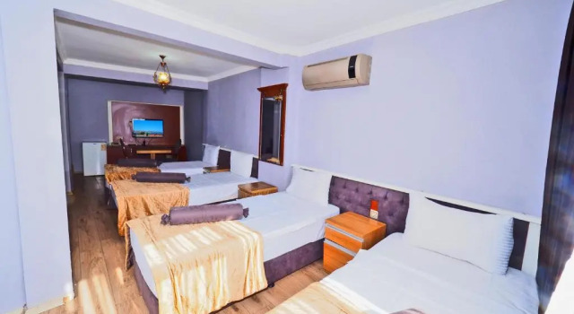 Четырёхместный номер Standard Elite Plus Family Hotel Old City