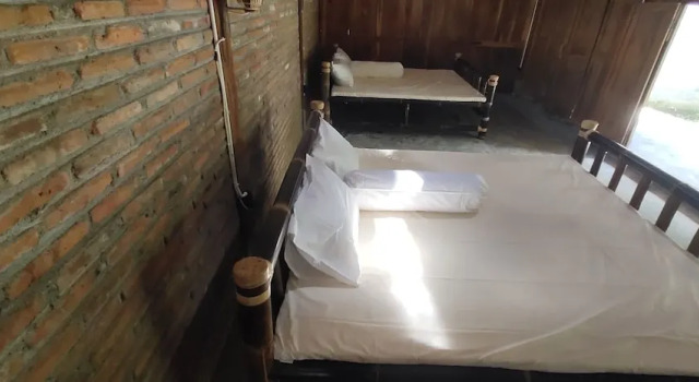Omah Regeng, Rezerwuj Hotel Bantul Yogyakarta Province