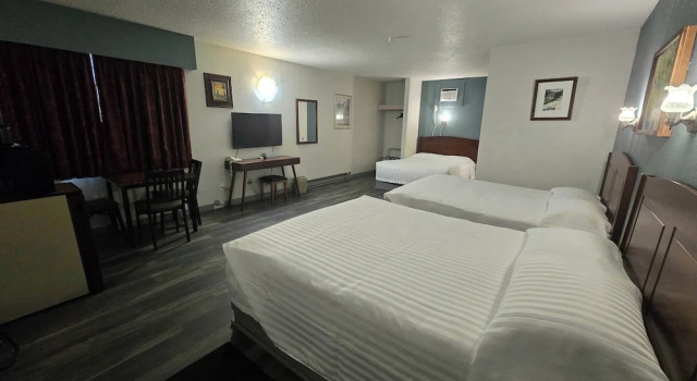 Шестиместный семейный номер Standard Alpine Inn