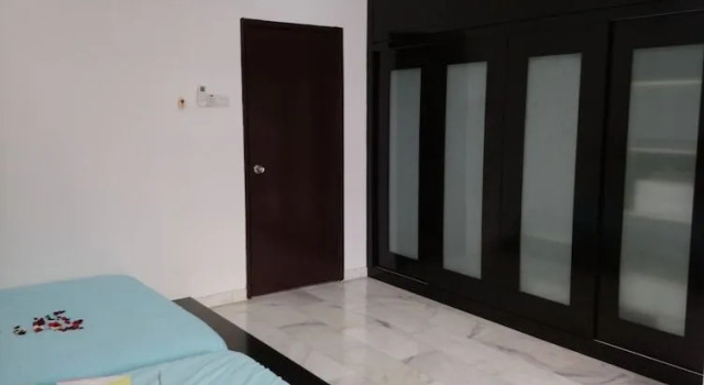C U Homestay Bukit Indah, Varaa Hotelli Hotellit Johor pysäköinnillä, Pysäköinti
