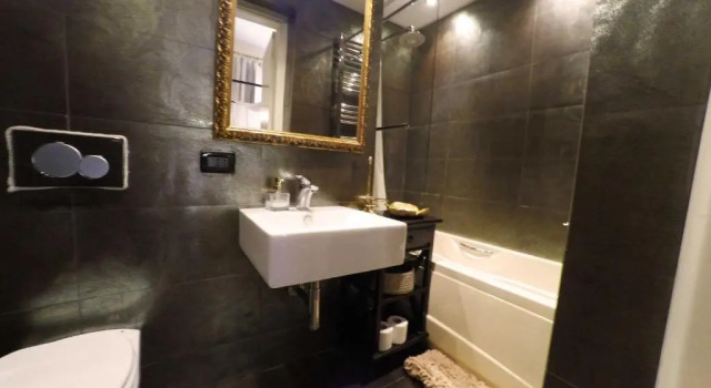 Люкс Classic Les Chambres de Amelie B&B