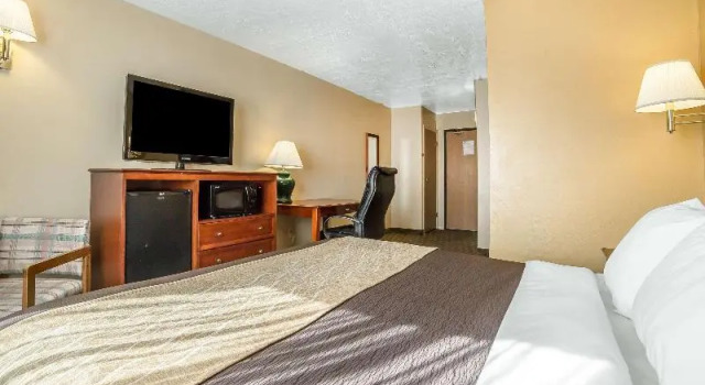 Люкс Standard Quality Inn & Suites Fillmore I-15