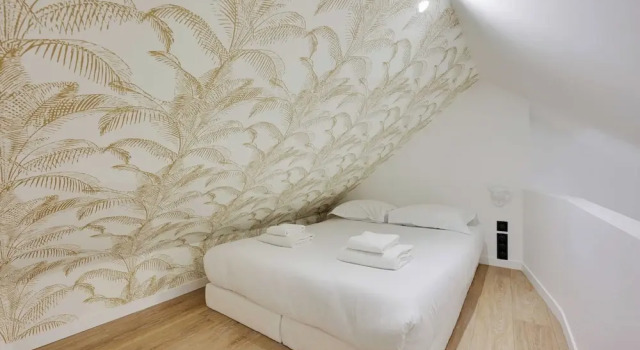 Modern Apt - 2bd/6p - Near Paris