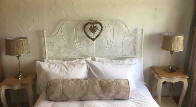 House for 16 Guests 7 Bedroom, Book Hotel Downpatrick Down County