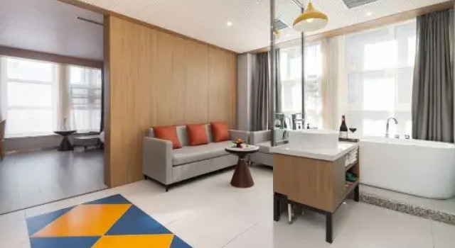 Люкс Mercure Lizun Hotel (Hebi East High-speed Railway Station)