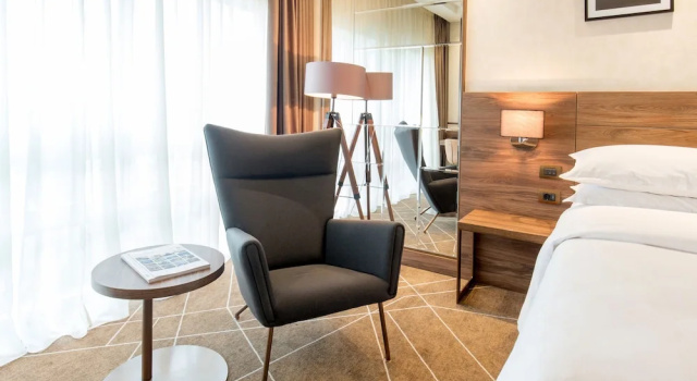 Двухместный номер Superior Sheraton Novi Sad