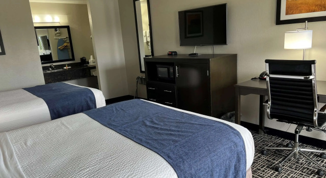 Days Inn by Wyndham Grove