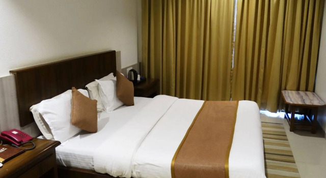 Abhishek Beach Resort and Spa, Забронировать Курортный отель Отели штата Махараштры 3 звезды, 3*