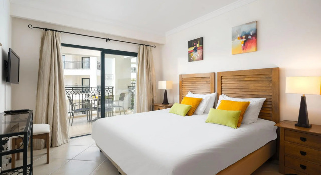 1 Bedroom Apartment By Ideal Homes Short Walk From Old Town Albufeira
