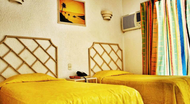Sands Acapulco Hotel & Bungalows