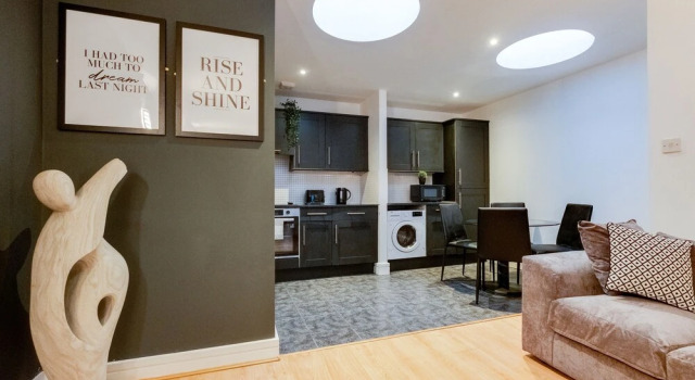 Entire Penthouse, Free Parking, Centre City View, 2 Bed 2 Bath, Забронировать Отель Отели Ливерпуля 3 звезды, 3*