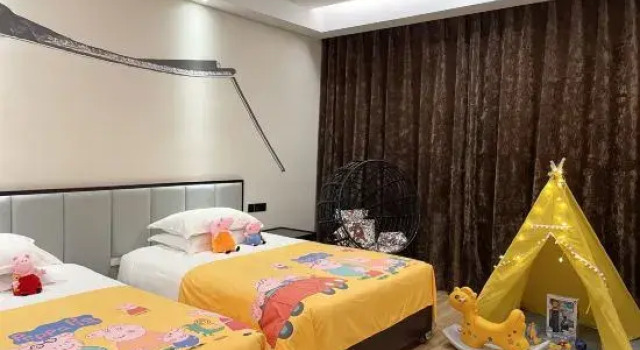 Семейный тент Meibo Xinyue Hotel