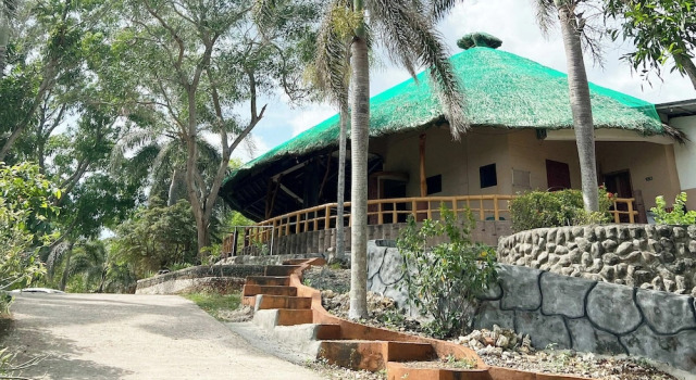 Вилла с балконом La Puerta Al Paraizo Guimaras powered by Cocotel