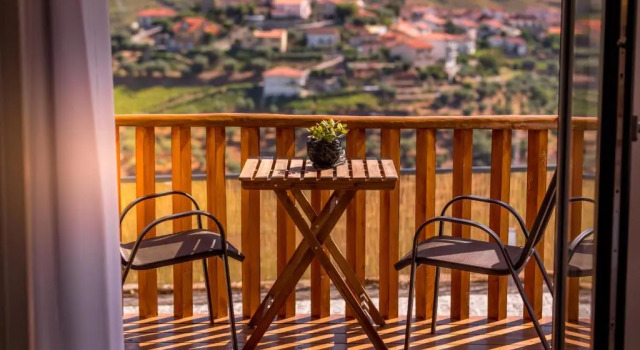 Люкс с видом на бассейн Quinta da Portela Douro