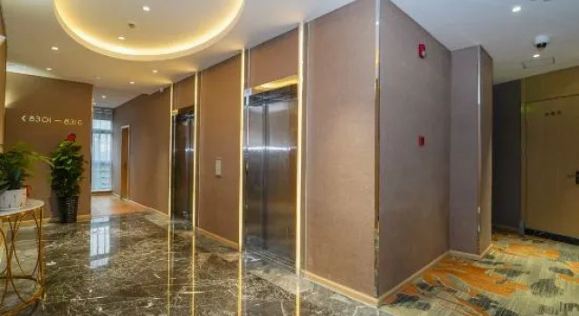 Yadu Light Luxury Hotel (Shanghai Jing'an Temple Changshou Road Subway Station), Varaa Hotelli Jing'an 