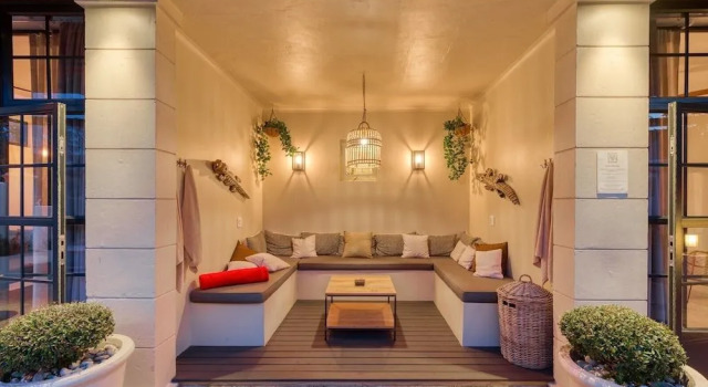 De Tafelberg Guesthouse, Забронировать Отель Отели Кейптауна 5 звезд, рядом с MyCiTi Station Gardens, 5*