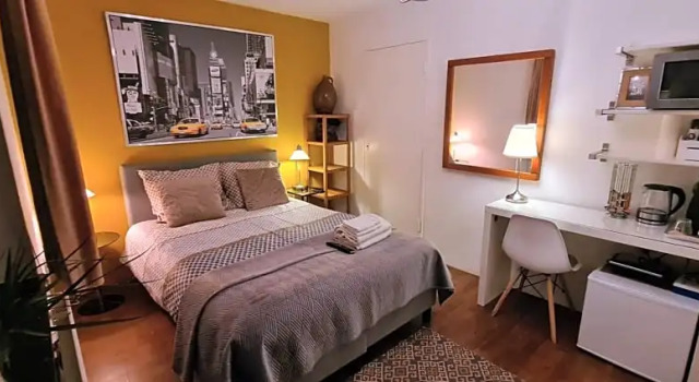 Mi BnB Amsterdam, Забронировать Отель «постель и завтрак» Отели Норда 3 звезды, 3*