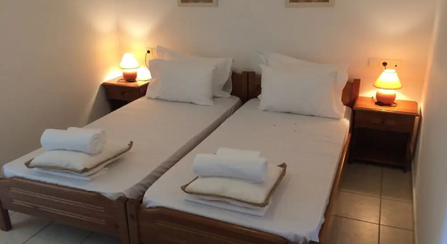 iriJoanna Holiday Plaza