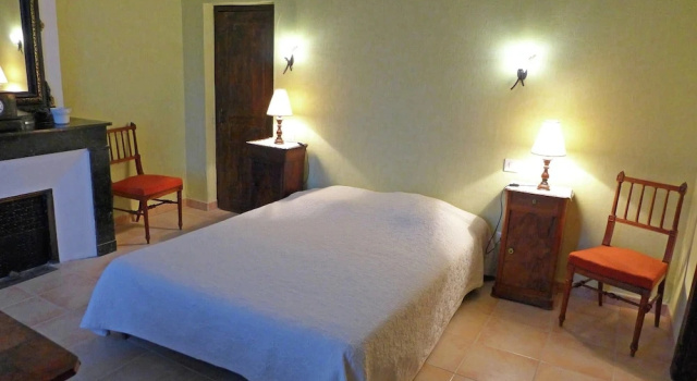 Holiday Home in Montbrun With Pool & Vineyards, Rezerwuj Dom wakacyjny Hotele w Aude z basenem, Basen
