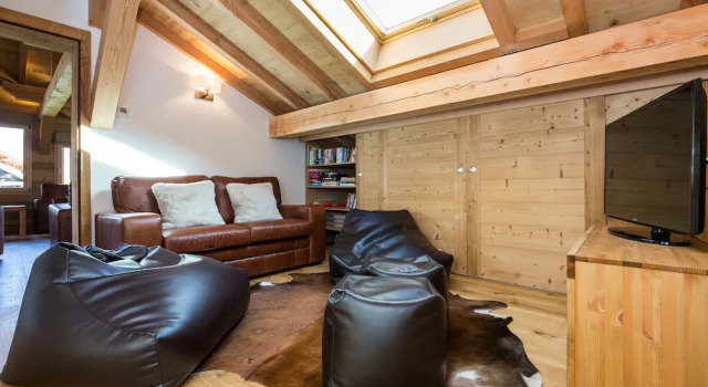 Chalet Allure, Забронировать Шале Виллы Овернь-Рона-Альпы, Вилла