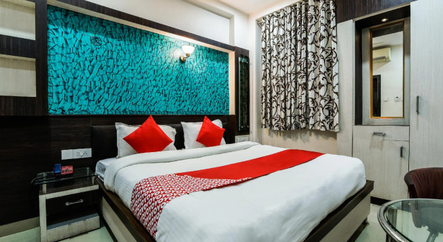Люкс Standard OYO 30414 Hotel Us Residency