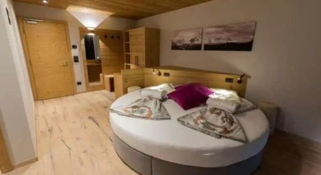 Полулюкс Arnica Mountain Hotel