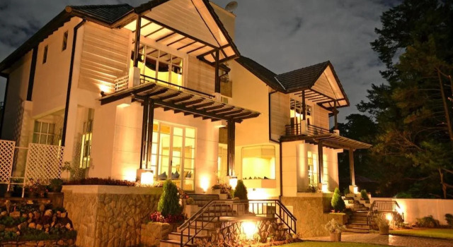 Unique Cottages