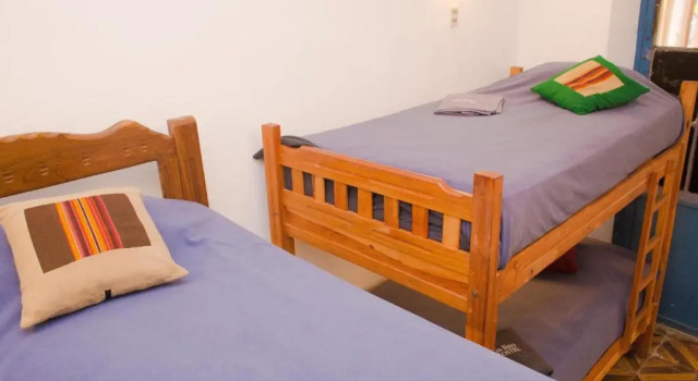 Кровать в общем номере Casa Blanca Hostel