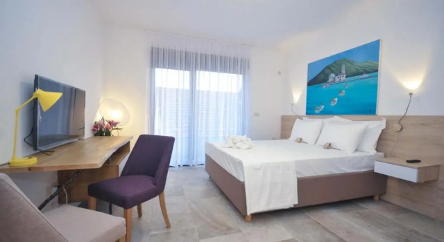 Corso Levante Luxury Suites, Забронировать Отель Отели Петровац 4 звезды, 4*