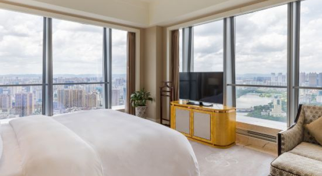 Люкс Executive с видом на озеро Ming Du Lakeside Hotel Nanning