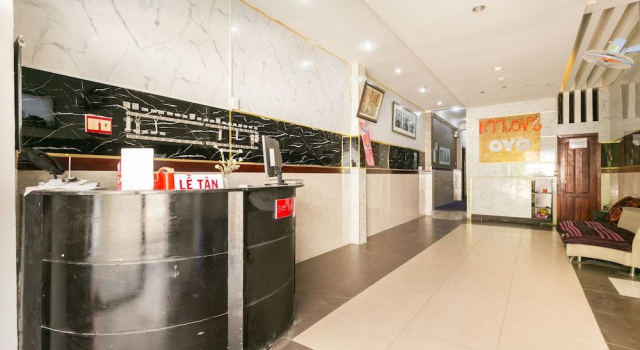 OYO 816 Ht Love Hotel, Забронировать Отель Отели провинции Хошимина с парковкой, Парковка