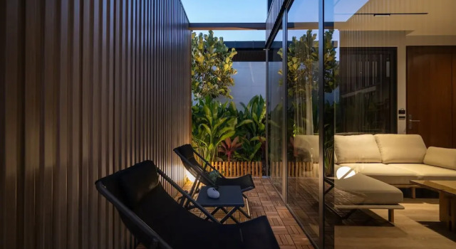 Кровать в общем номере SHAN Villas Sukhumvit ฌานวิลล่า สุขุมวิท