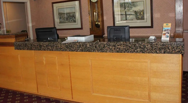 Motel 6 Soledad, CA, Забронировать Мотель Соледад Виноградники Монтерей