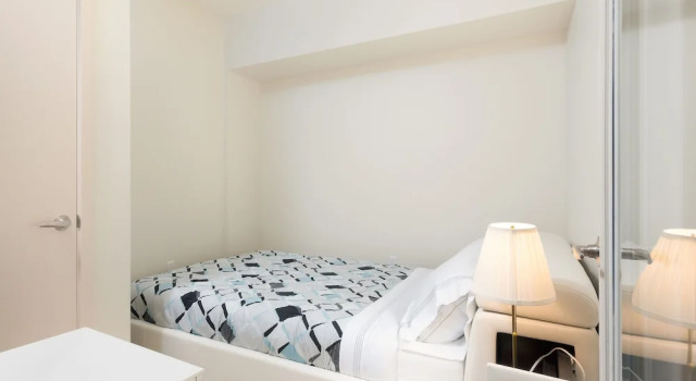 2br/1ba Apartment Near Rittenhouse Square 2 Bedroom Apts by RedAwning, Забронировать Апартаменты/квартира Апартаменты Филадельфии, рядом с Benjamin Franklin's Grave, Апартаменты/квартира
