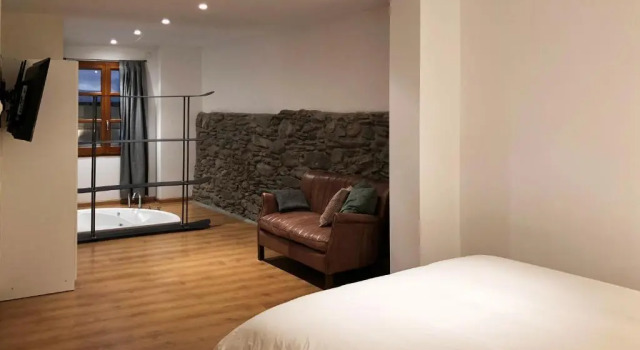 Люкс Deluxe Secret Spot Hostel