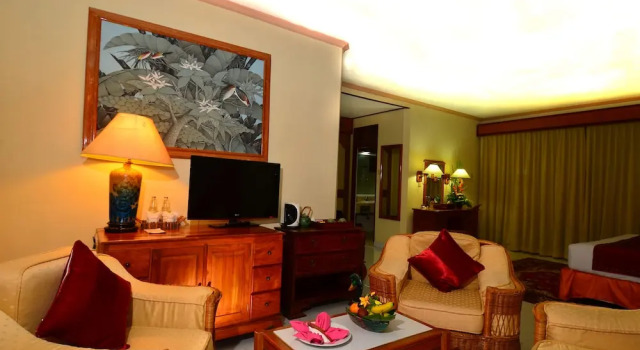 Двухместный полулюкс Inna Sindhu Beach Hotel & Resort