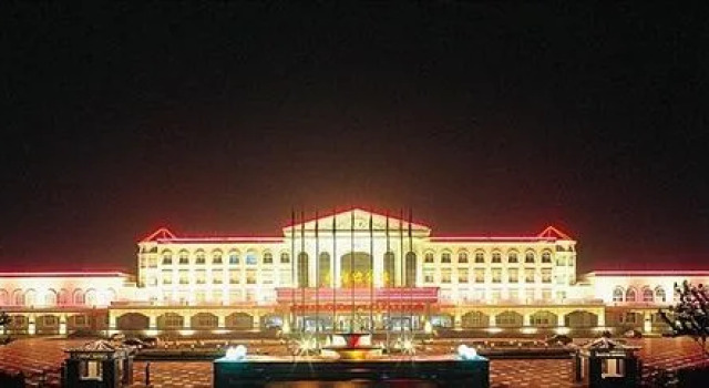 Hebi Guest House - Hebi, Rezervovat Penzión Hebi Henan