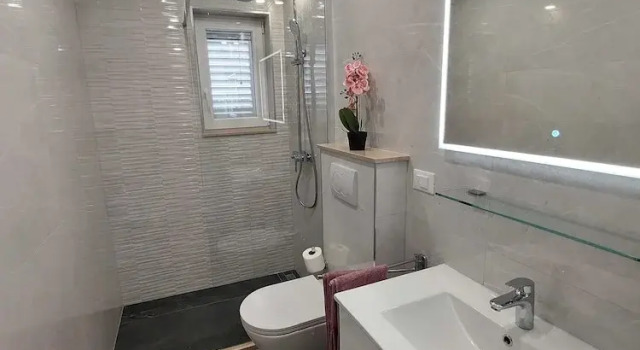 Апартаменты с 3 комнатами с балконом Apartments Stella