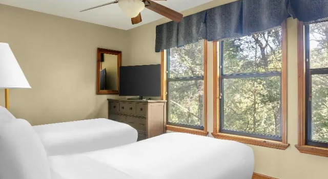 Номер Standard с 3 комнатами Hilton Vacation Club Laurel Crest Pigeon Forge
