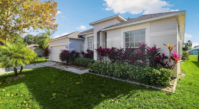 Four Bedroom Pool Home - 344 GL - Vusa