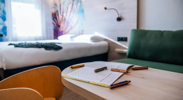 Четырёхместный номер Standard ibis Styles Antibes