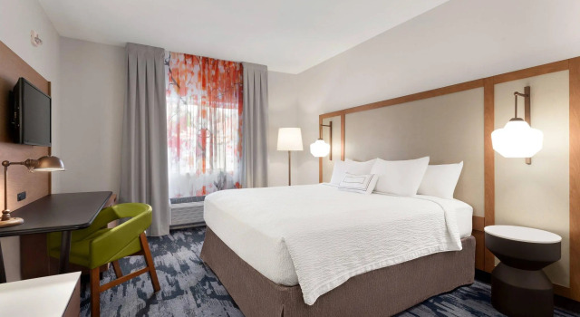 Двухместный номер Standard Fairfield Inn by Marriott Visalia Sequoia