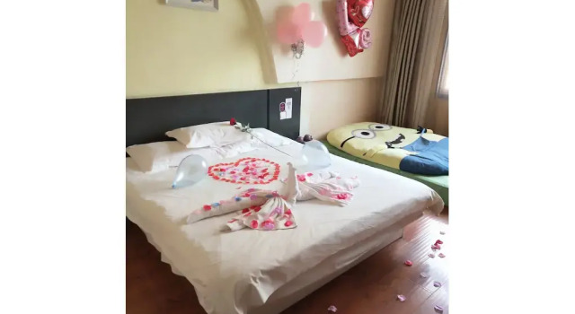 East Queen Hotel Zhong Shan Road, Book Hotel Lanzhou Gansu