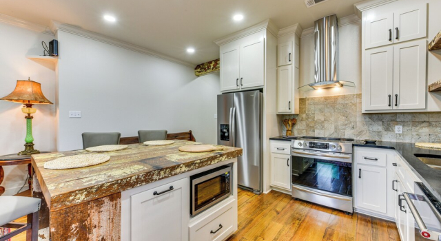 Апартаменты Charming Louisiana Getaway w/ Furnished Balcony!
