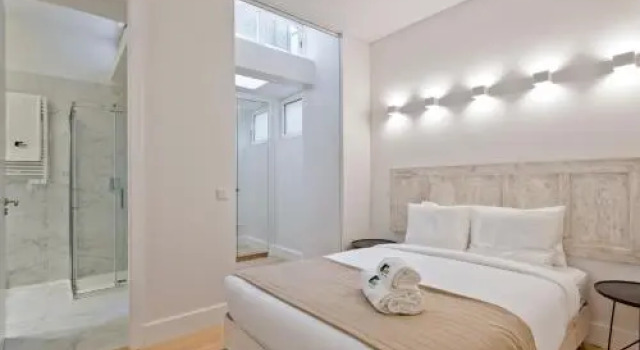 Bmyguest - Exclusive Downtown Apartment, Забронировать Апартаменты/квартира Апартаменты Лиссабона, рядом с Парк «Эштрела», Апартаменты/квартира