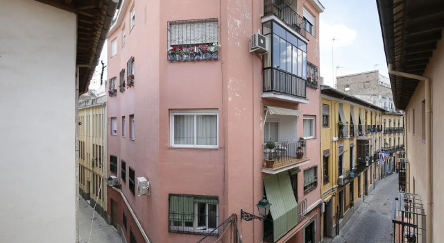 QH Tendillas de Santa Paula, Забронировать Отель Гранада Granada Province, рядом с Музей народных традиций и искусств Los Tiros de Granada
