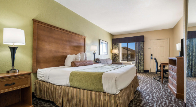 Двухместный номер Standard SureStay Hotel by Best Western Alice