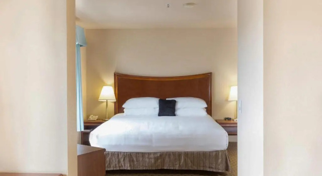 Семейный люкс Red Lion Inn & Suites McMinnville